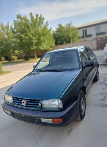 скупка авто дисков: Volkswagen Vento: 1995 г., 1.8 л, Механика, Бензиновая, Седан — 3