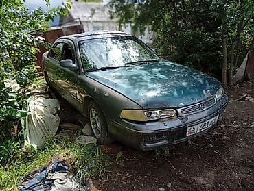 авто чанган: Mazda 626: 1992 г., 0.2 - engine capacity л, Кол менен иштөөчү, Бензин, Седан — 2