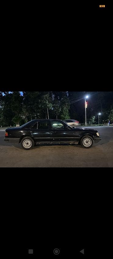 араба ош: Mercedes-Benz 220: 1990 г., 2.3 л, Автомат, Бензин, Седан — 2
