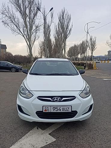 c4 с4: Hyundai Accent: 2012 г. — 1