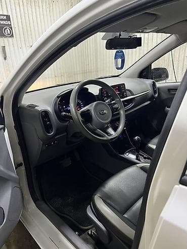 жак т8: Kia Picanto: 2018 г., 1 л, Автомат, Бензин, Хетчбек — 5