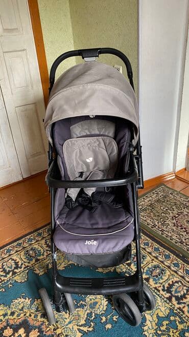 продаю коляску трость: Коляска, цвет - Черный, Б/у — 2