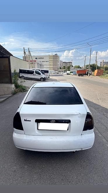 демио 1999: Hyundai Accent: 1999 г., 1.6 л, Механика, Бензин, Седан — 4