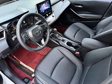 byd e7: Toyota Corolla: 2020 г., 1.8 л, Вариатор, Гибрид, Седан — 9