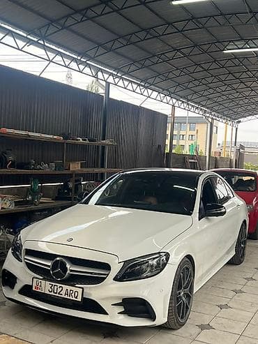 патрубки на мерседес: Mercedes-Benz C-Class: 2018 г., 3 л, Автомат, Бензин, Седан — 1