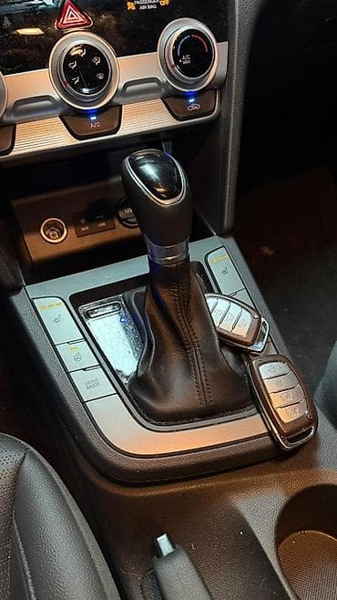 nur moto: Hyundai Avante: 2019 г., 1.6 л, Вариатор, Бензин, Седан — 10