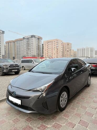 runx alex: Toyota Prius: 2016 г., 1.8 л, Автомат, Гибрид, Хэтчбэк — 1