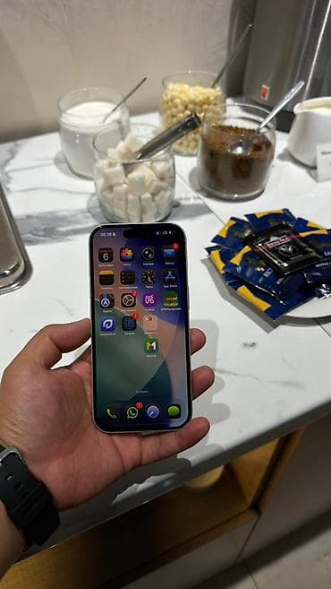 google pixel 2: IPhone 17, Новый — 6