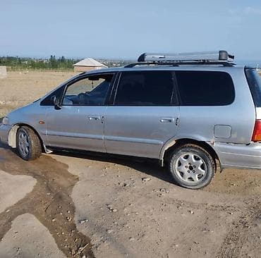барта: Honda Odyssey: 1996 г., 2.3 л, Автомат, Бензин, Универсал — 3