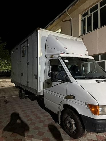 Транспорт: Жүк ташуучу унаа, Mercedes-Benz, Стандарт, Колдонулган — 5