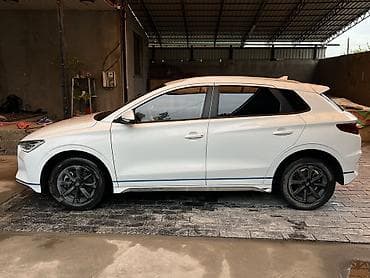 e star: BYD E2: 2021 г., 0.1 л, Электромобиль, Хэтчбэк — 2