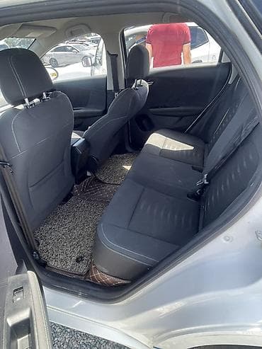 электро такси: BYD E2: 2020 г., Автомат, Гибрид, Кроссовер — 6