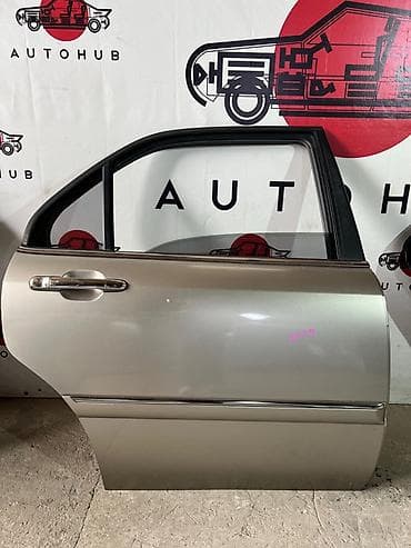 Дверь HONDA LEGEND KA9 3 2001 задн. прав. (б/у)