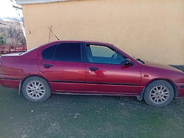 lada 2105: Nissan Primera: 1998 г., Седан — 1