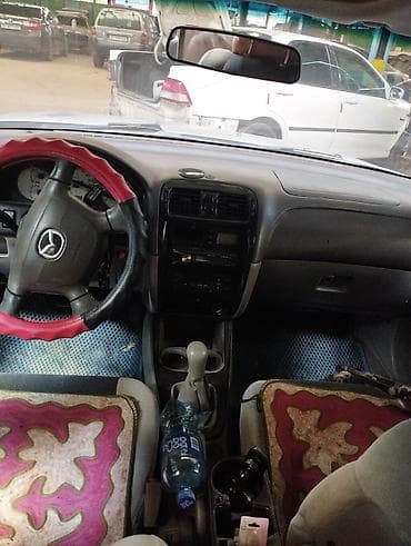 mazda 3: Mazda 626: 2001 г., 1.8 л, Механика, Бензин, Седан — 5