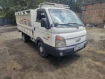 126: Hyundai Porter: 2008 г., 2.5 л, Механика, Дизель, Универсал — 1