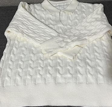 Прокат одежды: Вязаный комплект из двух предметов: джемпер-поло и шорты. - Цвет — 2