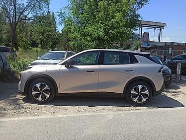 mini ev: Changan Qiyuan Q05: 2026 г. — 7
