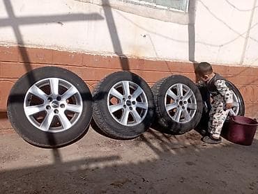 195 70 с: Колеса в сборе 215 / 60 / R 16, Зима, Б/у, Комплект, Легковые, Литые, отверстий - 5 — 5
