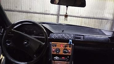 гитара w124: Mercedes-Benz E-Class: 1990 г., Седан — 7
