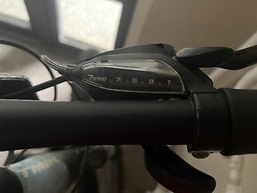 Велосипеды: Горный велосипед с навеской Shimano - Трансмиссия: 3x7 скоростей — 1