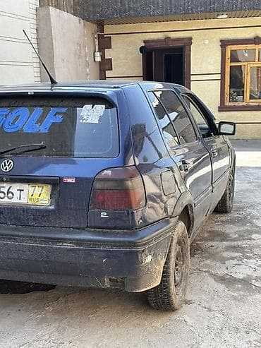 golf купе: Volkswagen Golf: 1995 г., 2 л, Ручные, Хэтчбэк — 4