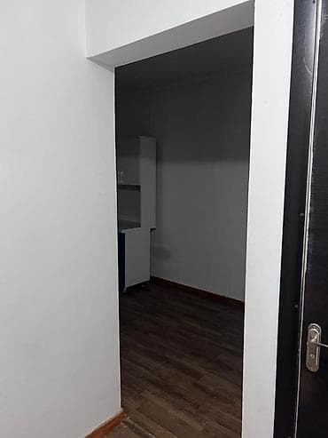 1 bedroom: 1 комната, 20 м², Косметический ремонт — 3