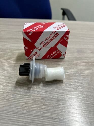 Detalica: Toyota 2018 г., Новый, Оригинал, США