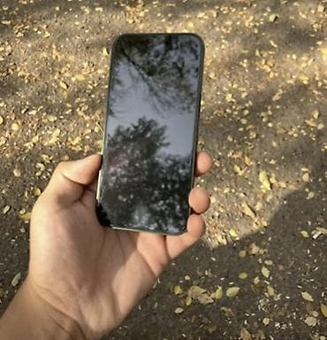 spada step: IPhone 13, Б/у, 128 ГБ, Зеленый, Чехол, 100 % — 5
