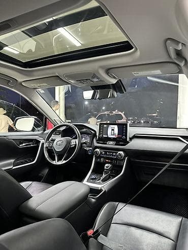 тайота из: Toyota RAV4: 2020 г., 2.5 л, Вариатор, Гибрид, Кроссовер — 5