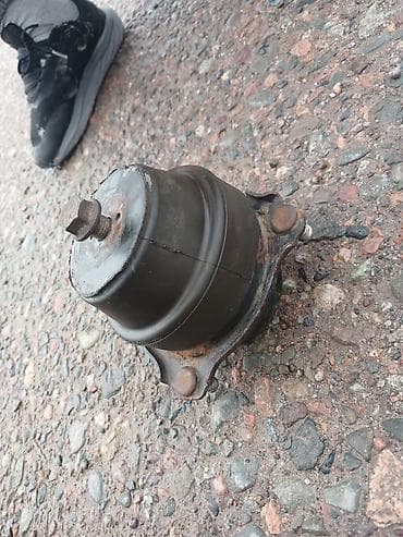 Подушка мотора Lexus 2013 г., Б/у, Оригинал, Япония