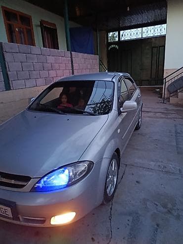 srv 2: Chevrolet Lacetti: 2010 г., Механика, Бензин, Седан — 4