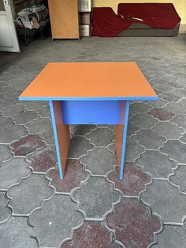 юношеский горнитур: Детский стол, ЛДСП — 2