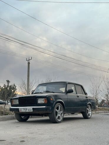 срочно продам авто в связи с переездом: ВАЗ (ЛАДА) 2107: 2007 г., 1.6 л, Механика, Бензиновая, Седан — 2