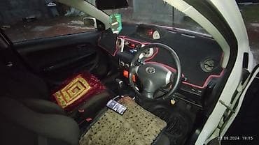 бу кандисанер: Toyota Ist: 2002 г., 1.3 л, Автомат, Бензин — 4