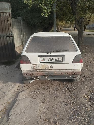 авто пушка: Volkswagen Golf: 1988 г., 1.8 л, Механика, Бензин, Хэтчбэк — 3
