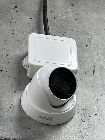 айпи камера: Купольная IP-видеокамера Dahua (серия AI/IPC), проводное подключение — 1