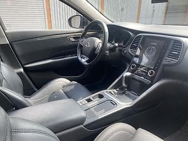 Renault SM6: 2019 г., 2 л, Вариатор, Газ, Седан — 7