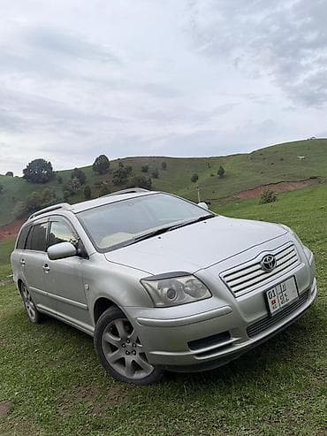 Toyota Avensis: 2004 г., 2 л, Автомат, Бензин, Универсал