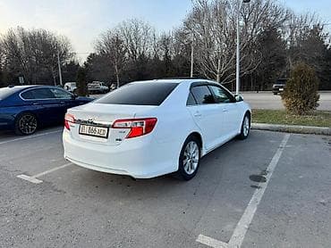 lexus e: Toyota Camry: 2014 г., 2.5 л, Автомат, Гибрид, Седан — 3