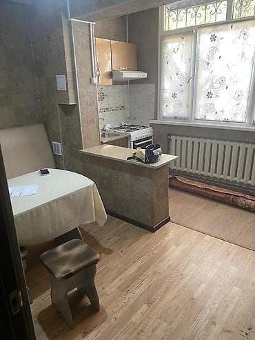 Продажа комнат: Светлая комната с ремонтом и классическим декором. - Просторное — 6