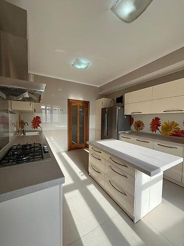 5 и более комнат, 237 м², Элитка, 9 этаж, Дизайнерский ремонт