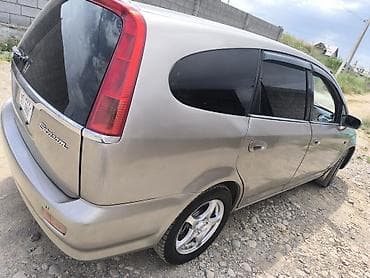 skyline r32: Honda Stream: 2001 г., 2 л, Автомат, Бензин, Минивэн — 3