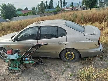 Продажа авто: Daewoo Leganza: 1997 г., 1.8 л, Механика, Бензин, Седан — 4