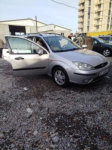 жаз авто: Ford Focus: 2002 г., 2 л, Кол менен иштөөчү, Бензин, Универсал — 5