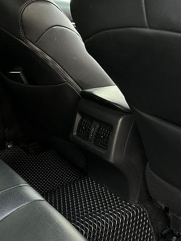 byd leopard: Toyota Camry: 2017 г., 2.5 л, Автомат, Бензин, Седан — 7