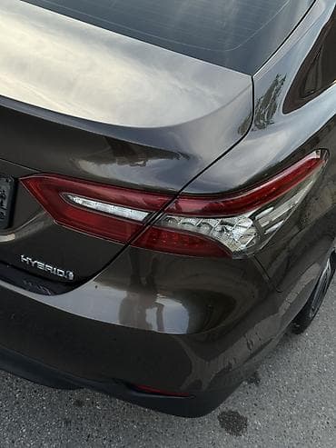 camry 5: Toyota Camry: 2021 г., 2.5 л, Автомат, Гибрид, Седан — 4