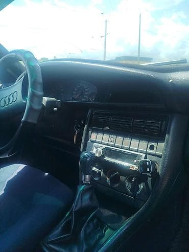 audi 80 в4: Audi 100: 1991 г., Механика, Бензин, Седан — 4