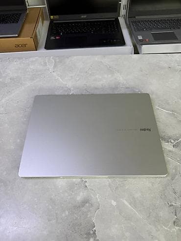 series: 💻 RedmiBook /Intel(R) Core(TM) i5-8265U CPU @1.80GHz / 8GB / 256GB 🔹 — 4