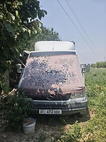 Транспорт: Грузовой фургон Mercedes-Benz Sprinter (двухрядная кабина, тентованный — 3